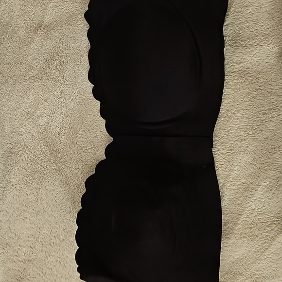 Elegant Strapless Light Tan, Black and Tan Bandeaus - Picture 3 of 4